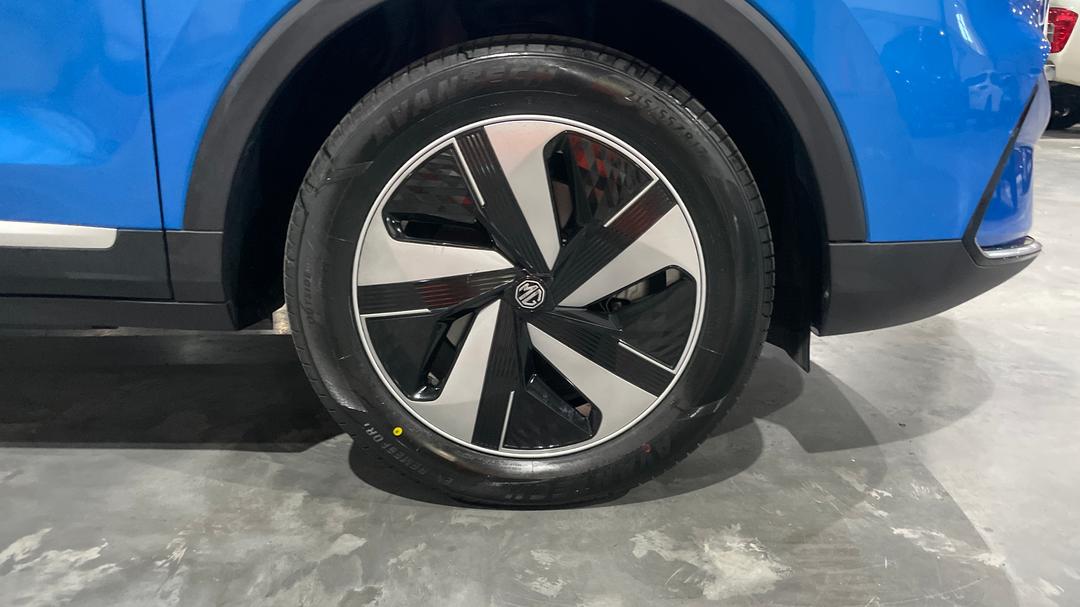 2023 MG ZS EV Long Range, Automatic, 37017 km, Right Front Wheel