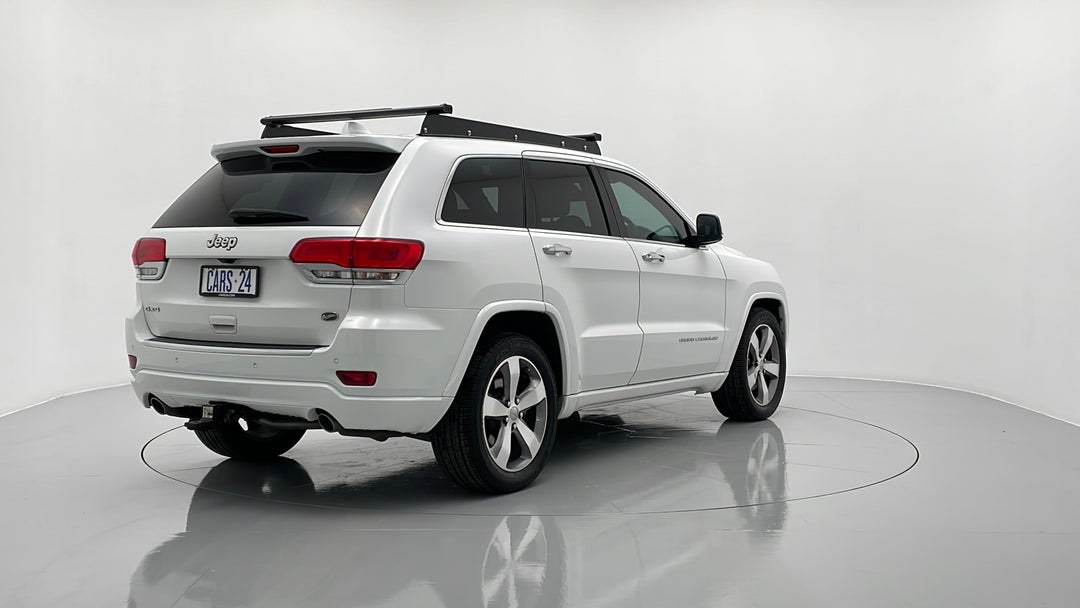 2015 Jeep Grand Cherokee Overland (4x4), Automatic, 102286 km, Right Back Diagonal (45- Degree) View