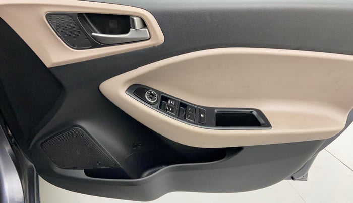 2018 Hyundai Elite i20 Magna Executive 1.2, Petrol, Manual, 81,520 km, Driver Side Door Panels Control