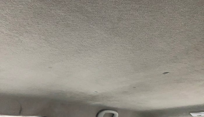2017 Maruti Wagon R 1.0 VXI, Petrol, Manual, 54,763 km, Ceiling - Roof lining is slightly discolored
