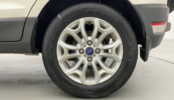 2015 Ford Ecosport 1.5 TITANIUM TI VCT AT, Petrol, Automatic, 73,219 km, Left Rear Wheel