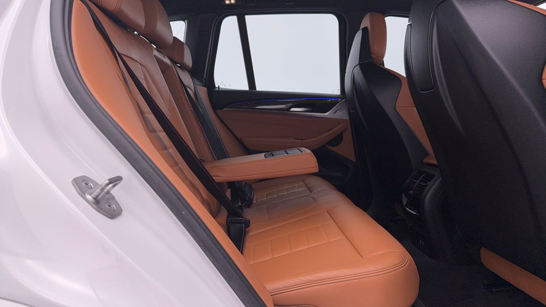 2023 BMW X3 xDrive30i M Sport, Automatic, 71697 km, Right Side Rear Door Cabin View