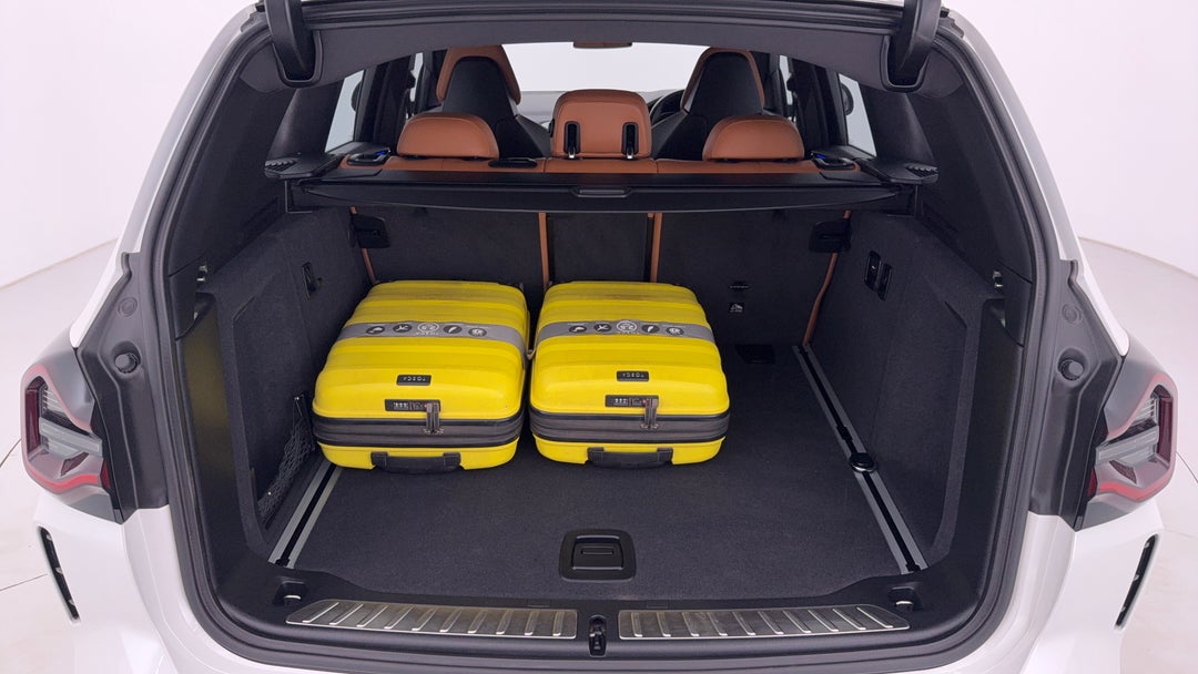 2023 BMW X3 xDrive30i M Sport, Automatic, 71697 km, Boot Inside View with Luggage