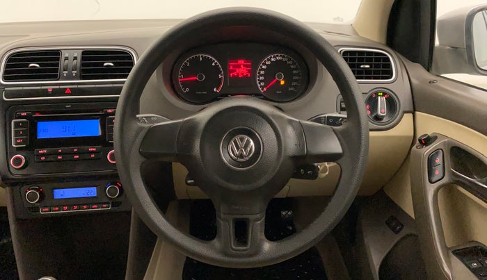 2011 Volkswagen Vento HIGHLINE DIESEL 1.6, Diesel, Manual, 63,036 km, Steering Wheel Close Up