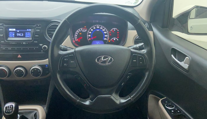 2016 Hyundai Grand i10 ASTA 1.2 (O) VTVT, Petrol, Manual, 36,537 km, Steering Wheel Close-up