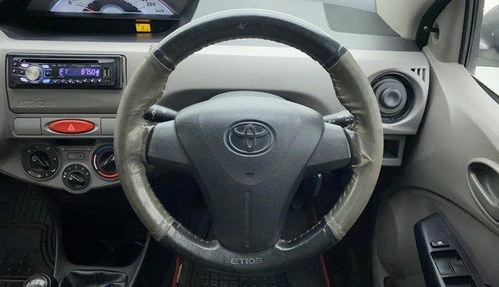 2011 Toyota Etios G, Petrol, Manual, 48,236 km, Steering Wheel Close Up