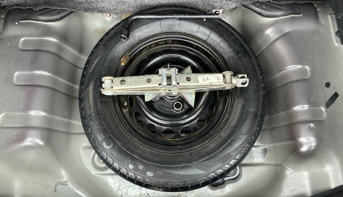 2018 Maruti Alto 800 LXI, Petrol, Manual, Spare Tyre