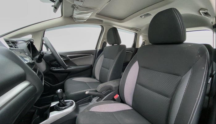 2018 Honda WR-V 1.5 i-DTEC VX MT, Diesel, Manual, 38,333 km, Right Side Front Door Cabin