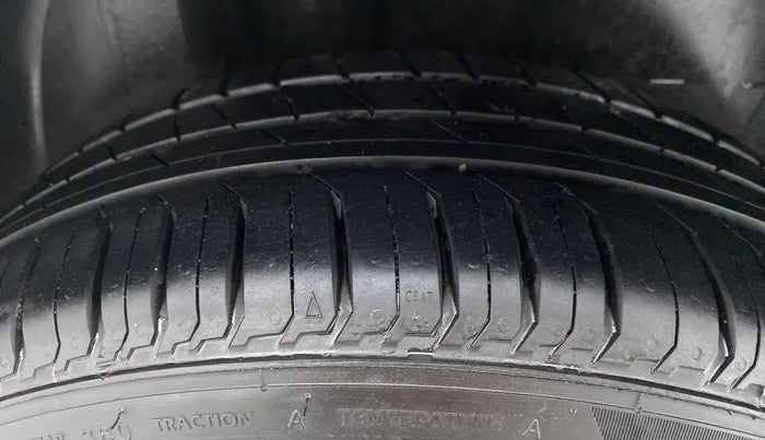 2020 Volkswagen Vento COMFORTLINE 1.0 TSI MT, Petrol, Manual, 69,818 km, Right Rear Tyre Tread