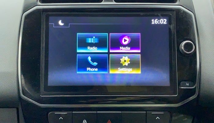 2019 Renault Kwid RXT 1.0 AMT (O), CNG, Automatic, 30,828 km, Infotainment System
