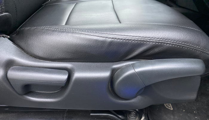 2019 Honda WR-V VX MT EXCLUSIVE EDITION PETROL, Petrol, Manual, 21,770 km, Driver Side Adjustment Panel
