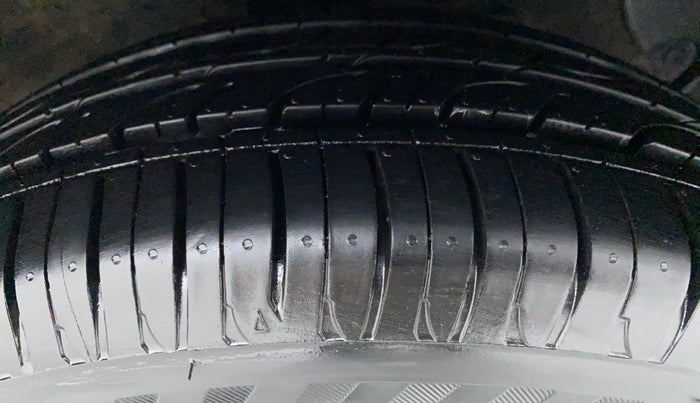 2015 Hyundai Grand i10 ASTA 1.2 KAPPA VTVT, Petrol, Manual, 29,328 km, Right Front Tyre Tread