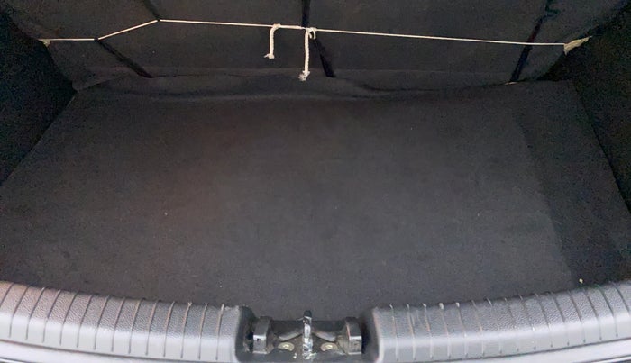 2015 Hyundai Grand i10 ASTA 1.2 KAPPA VTVT, Petrol, Manual, 29,328 km, Boot Inside View