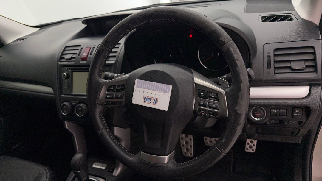 2014 Subaru Forester 2.0xt Premium, Automatic, 111209 km, Steering Wheel Body Wear