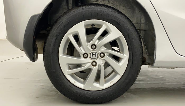 2015 Honda Jazz 1.2L I-VTEC V AT, Petrol, Automatic, 22,514 km, Right Rear Wheel