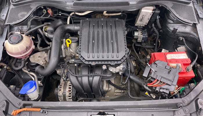 2019 Volkswagen Polo Trendline 1.0 L Petrol, Petrol, Manual, 34,988 km, Open Bonet
