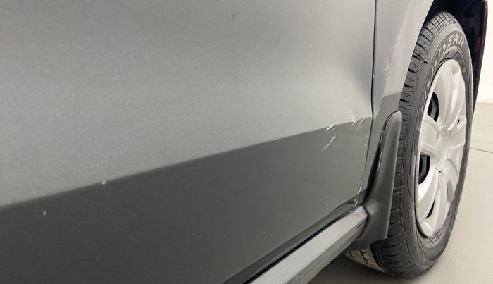 2019 Volkswagen Polo Trendline 1.0 L Petrol, Petrol, Manual, 34,988 km, Driver-side door - Minor scratches