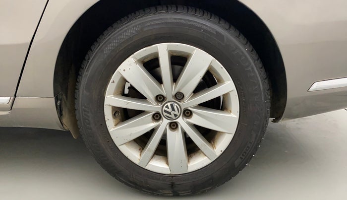 2011 Volkswagen Passat HIGHLINE DSG, Diesel, Automatic, 96,136 km, Left Rear Wheel