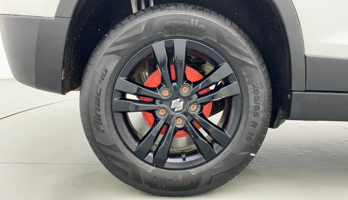 2019 Maruti Vitara Brezza VDI, Diesel, Manual, 81,027 km, Right Rear Wheel