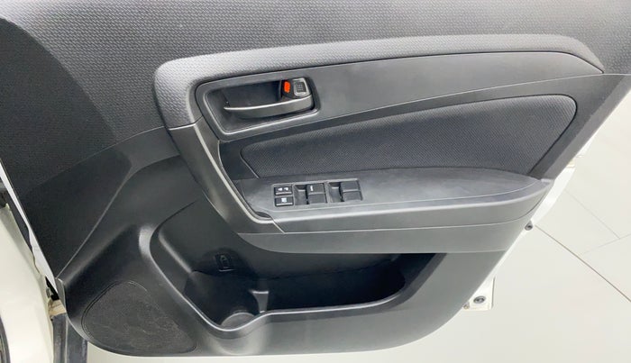2019 Maruti Vitara Brezza VDI, Diesel, Manual, 81,027 km, Driver Side Door Panels Control
