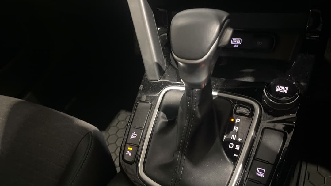 2020 Kia Seltos Sport+ (FWD), Automatic, 36727 km, Gear Lever 