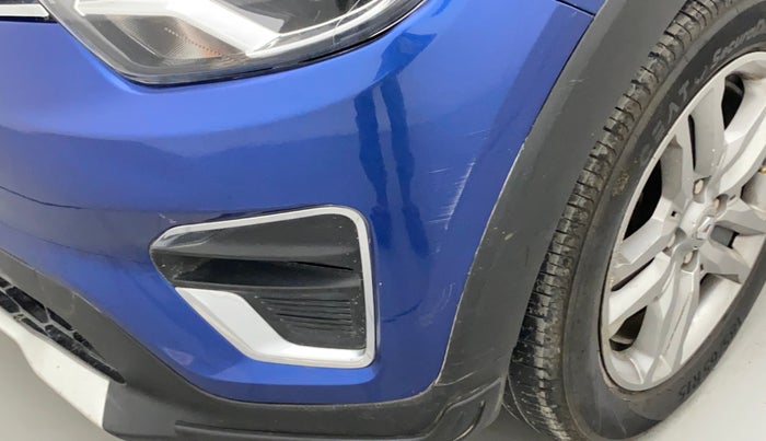 2019 Renault TRIBER RXZ, Petrol, Manual, 41,387 km, Front bumper - Minor scratches