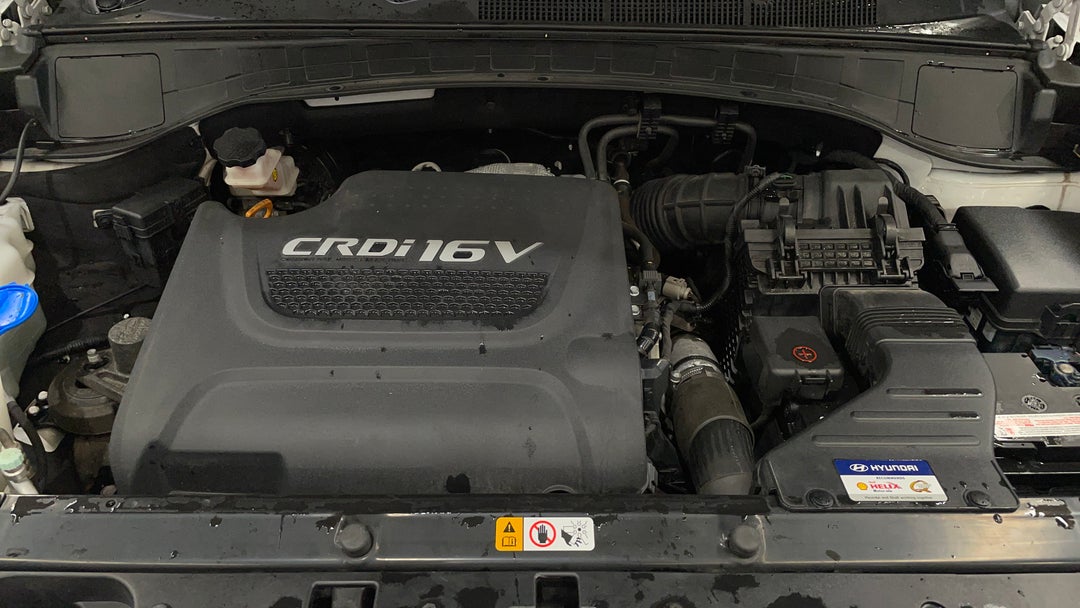 2017 Hyundai Santa Fe Elite Crdi (4x4), Automatic, 121243 km, Open Bonnet (Engine)