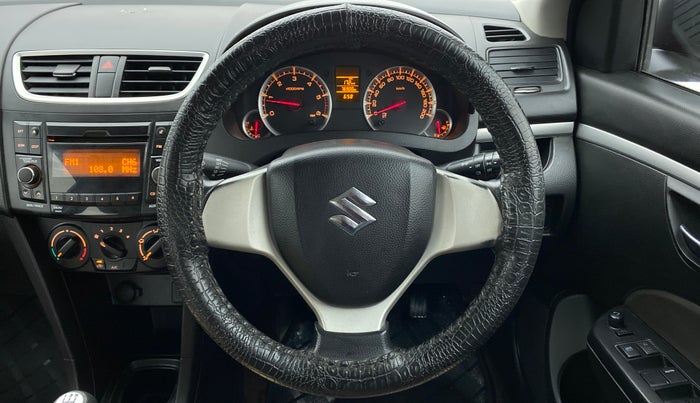2015 Maruti Swift VDI ABS, Diesel, Manual, 76,927 km, Steering Wheel Close Up