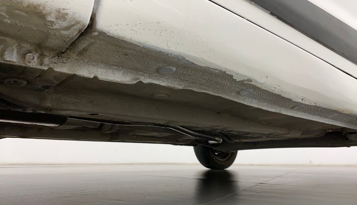 2015 Hyundai Grand i10 SPORTZ 1.2 KAPPA VTVT, Petrol, Manual, 46,777 km, Left running board - Paint has minor damage