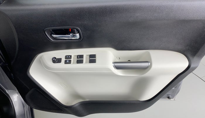 2021 Maruti IGNIS DELTA 1.2 K12, Petrol, Manual, 12,826 km, Driver Side Door Panels Control