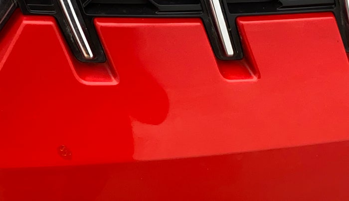 2018 Mahindra KUV 100 NXT K8 P 6 STR, Petrol, Manual, 32,843 km, Front bumper - Paint has minor damage