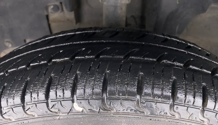 2019 Renault Kwid RXL, Petrol, Manual, 11,227 km, Left Front Tyre Tread