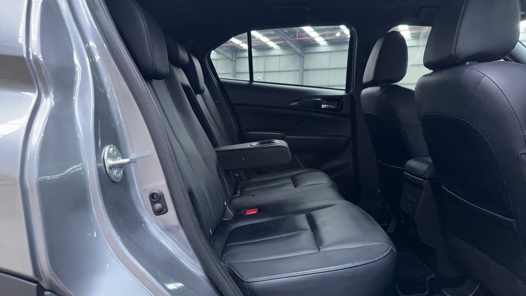 2024 Mitsubishi Eclipse Cross Exceed Phev (AWD), Automatic, 45005 km, Right Side Rear Door Cabin View