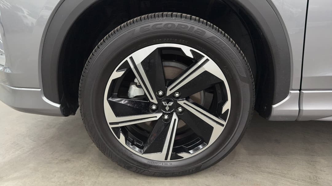 2024 Mitsubishi Eclipse Cross Exceed Phev (AWD), Automatic, 45005 km, Left Front Wheel