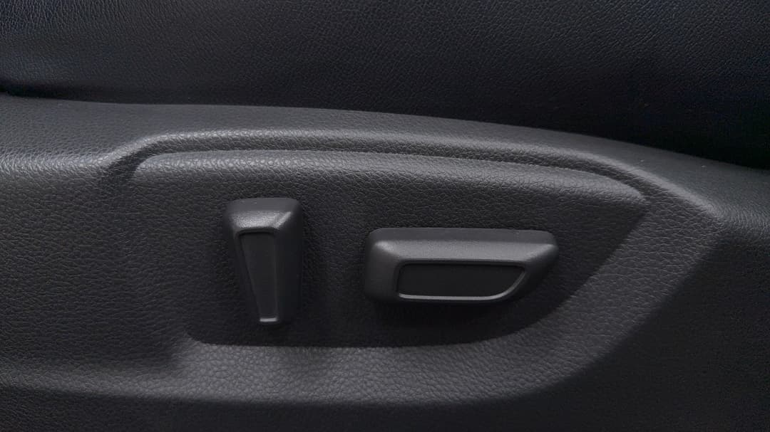 2024 Mitsubishi Eclipse Cross Exceed Phev (AWD), Automatic, 45005 km, Drivers Side Adjustment Panel