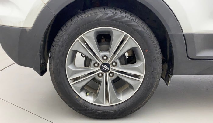 2017 Hyundai Creta SX PLUS AT 1.6 PETROL, Petrol, Automatic, 90,972 km, Right Rear Wheel