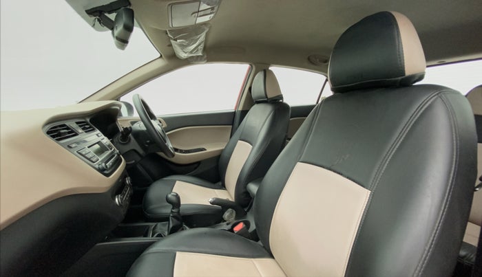 2016 Hyundai Elite i20 Sportz 1.2 VTVT MT, Petrol, Manual, 48,142 km, Right Side Front Door Cabin