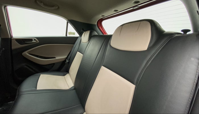 2016 Hyundai Elite i20 Sportz 1.2 VTVT MT, Petrol, Manual, 48,142 km, Right Side Rear Door Cabin