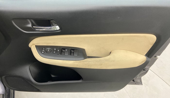 2021 Honda City 1.5L I-VTEC V MT 5TH GEN, Petrol, Manual, 6,989 km, Driver Side Door Panels Control