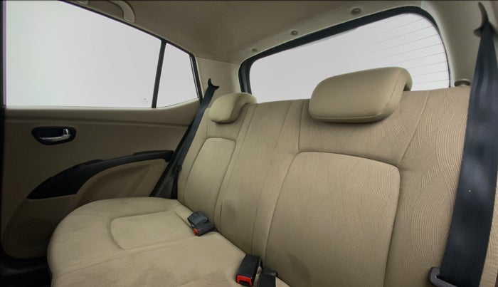2013 Hyundai i10 SPORTZ 1.2 KAPPA2, Petrol, Manual, 44,980 km, Right Side Door Cabin View