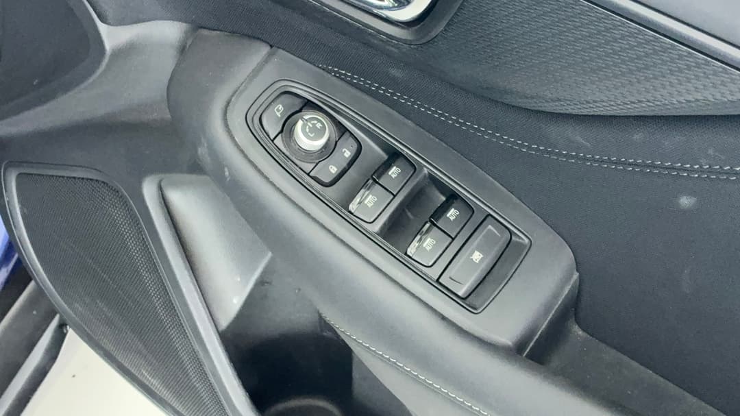 2022 Subaru Outback AWD, Automatic, 88135 km, Drivers Side Door Panel Controls
