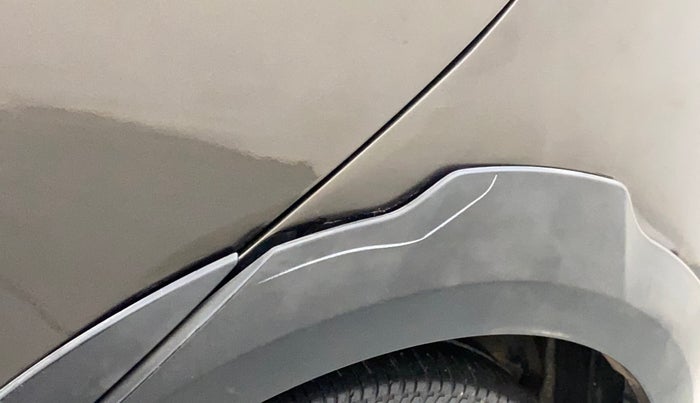 2017 Honda WR-V 1.5L I-DTEC VX MT, Diesel, Manual, 1,46,259 km, Left quarter panel - Cladding has minor damage
