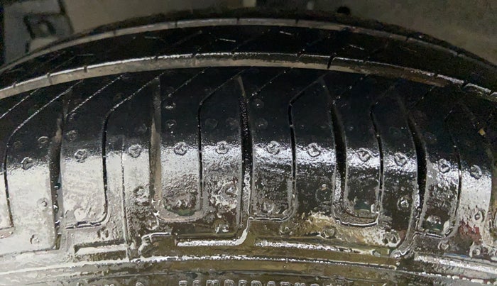 2013 Maruti Swift VDI, Diesel, Manual, Left Front Tyre Tread