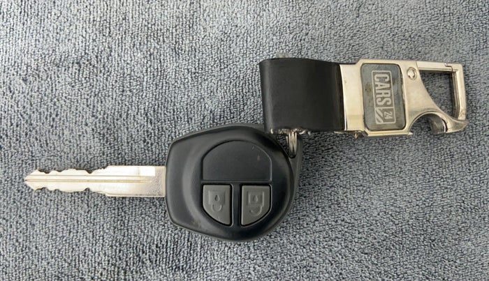 2013 Maruti Swift VDI, Diesel, Manual, Key Close Up