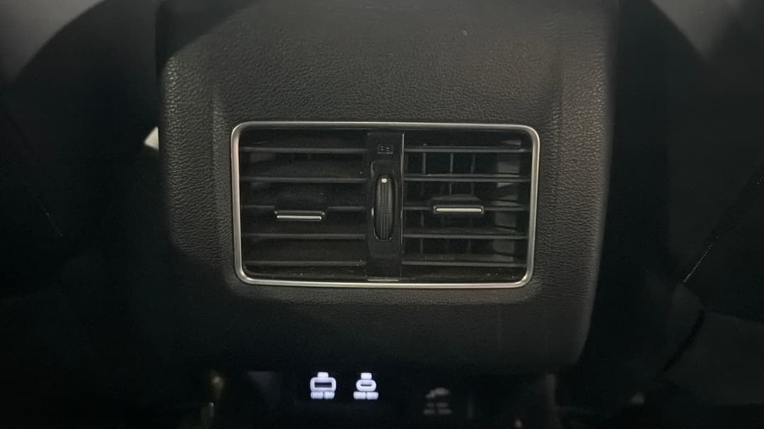 2024 Jac T9 Haven (4x4), Automatic, 21947 km, Rear A/C Vent