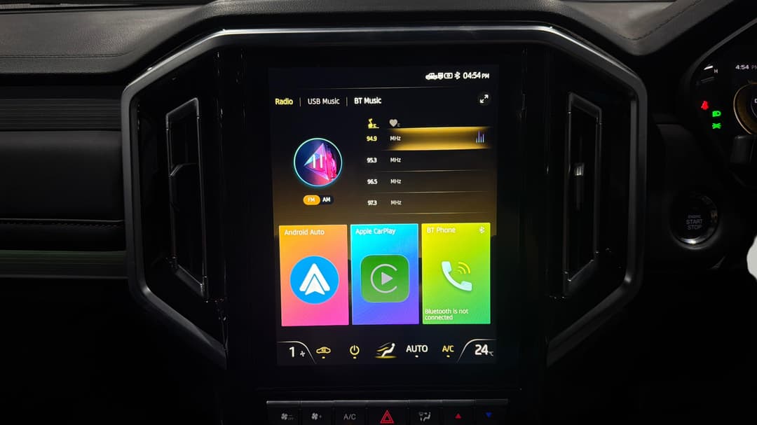 2024 Jac T9 Haven (4x4), Automatic, 21947 km, Infotainment System