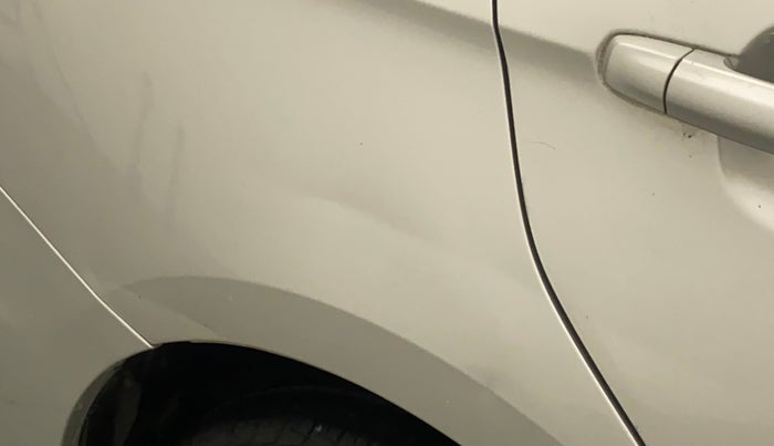 2015 Maruti Ciaz VXI+, Petrol, Manual, 34,355 km, Right quarter panel - Slightly dented
