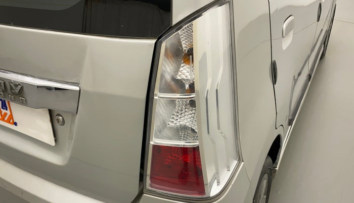 2013 Maruti Wagon R Stingray VXI, CNG, Manual, 1,16,914 km, Right tail light - Reverse gear light not functional