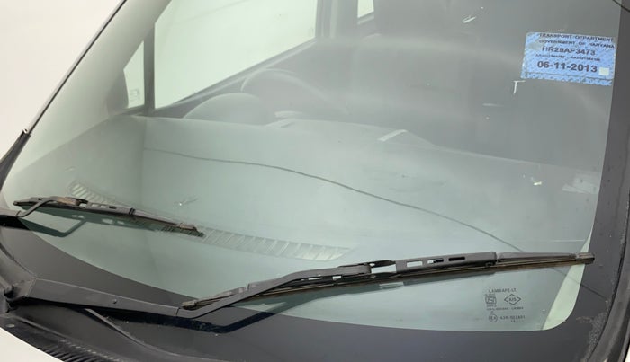 2013 Maruti Wagon R Stingray VXI, CNG, Manual, 1,16,914 km, Front windshield - Minor spot on windshield