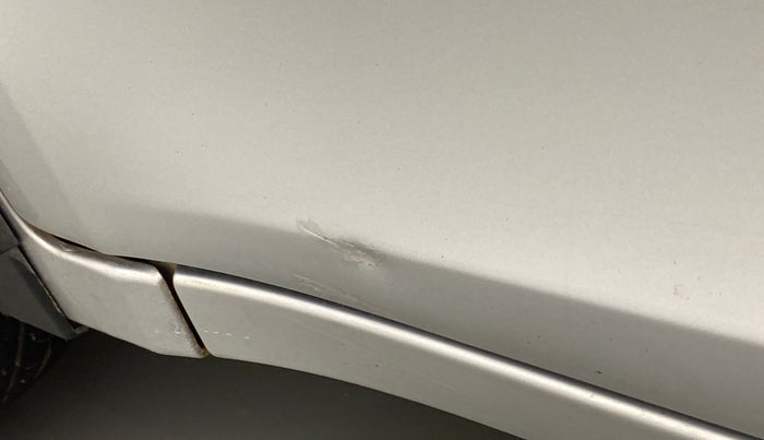 2018 Mahindra KUV 100 NXT K2+6 STR, Petrol, Manual, 68,978 km, Front passenger door - Slightly dented